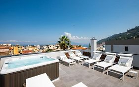 Don Giulio Luxury Rooms